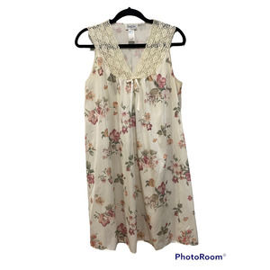 Vanity Fair vintage gown cream floral print modest knee-length Size S